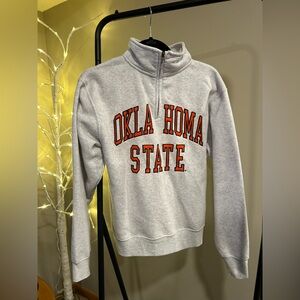 Oklahoma State Women's Gray Quarter-Zip Sweatshirt. XS